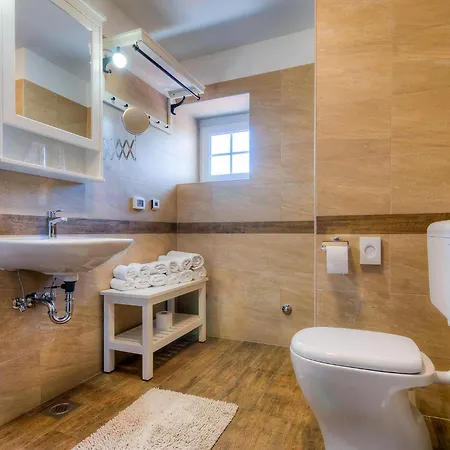 Lemaliante * Умаг