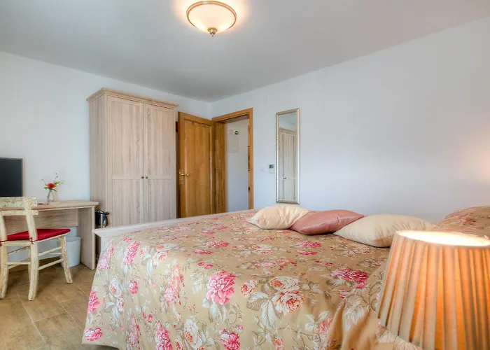 Lemaliante Ferienhaus *