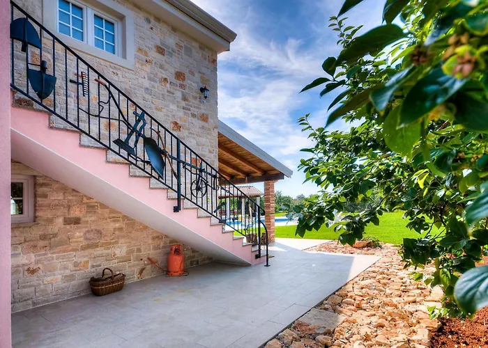 Lemaliante Ferienhaus *