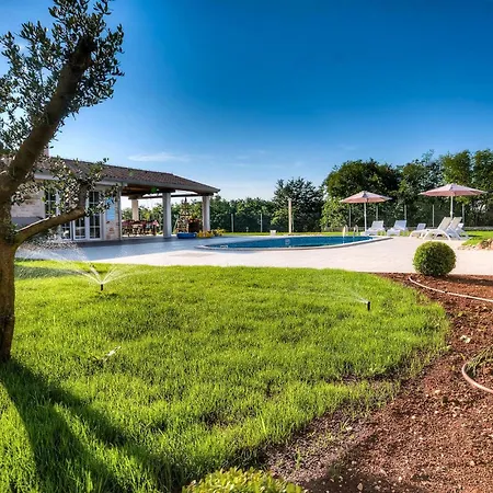 Lemaliante אומאג